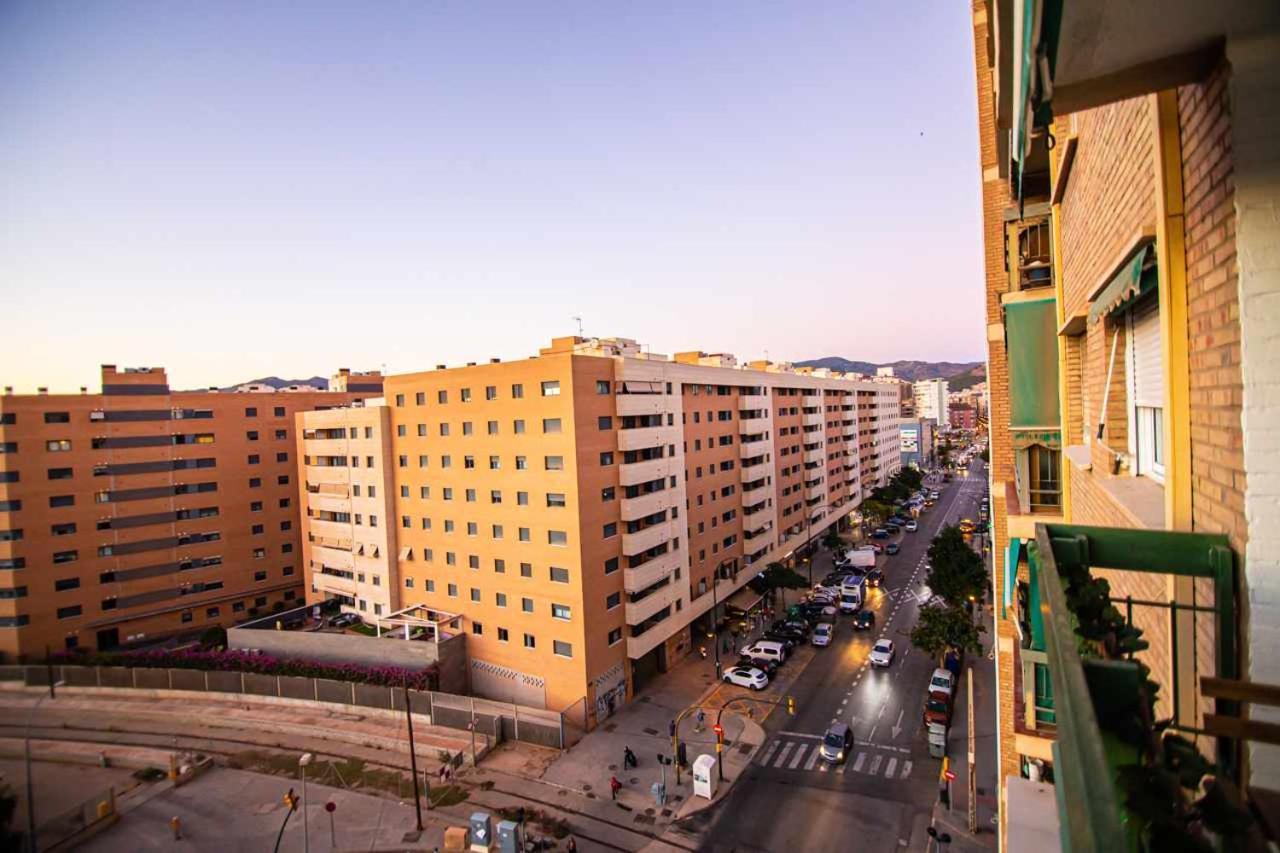 Apartamento Heroes De Sostoa Malaga Exterior photo