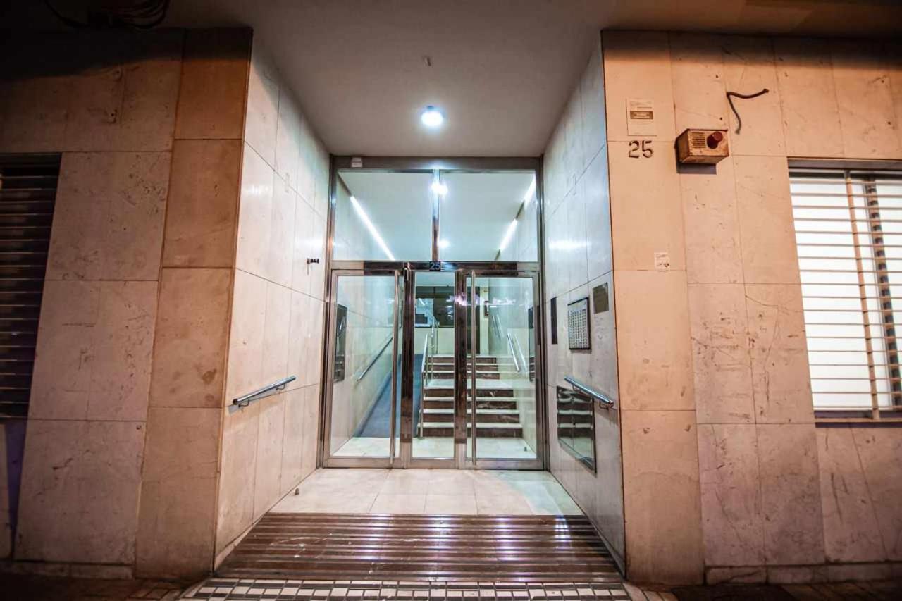 Apartamento Heroes De Sostoa Malaga Exterior photo